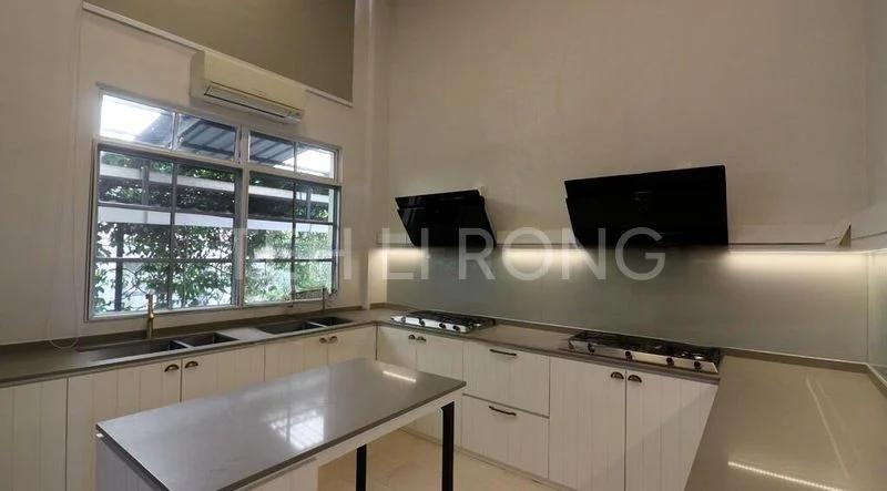 10 Bed Bungalow (Landed) for Sale in  Margoliouth Road - Image 4